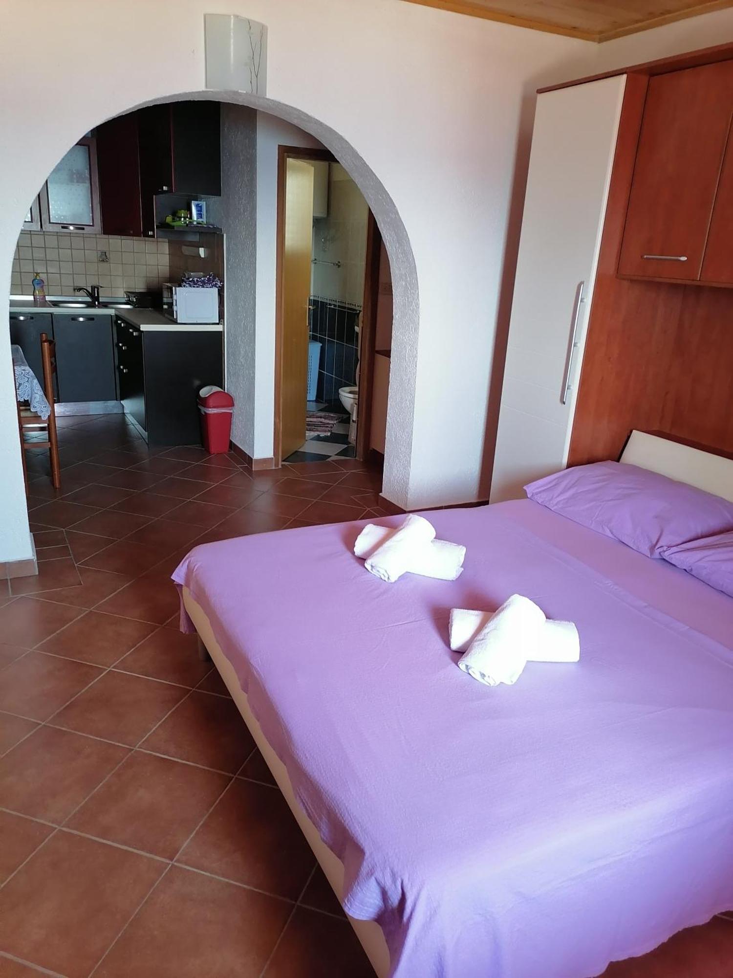 Apartmani Iva تريبانج كروشيتسا الغرفة الصورة
